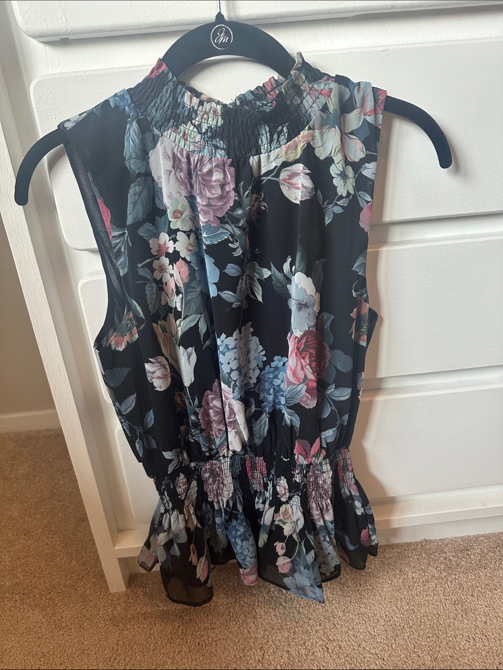 Vici Black Floral Smocked Neck Sleeveless Blouse Like New